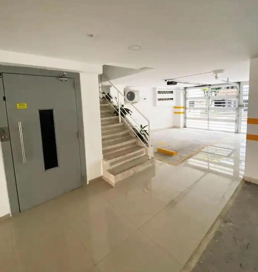 305 Ambiente Parking Ac Elevador Balcon Wifi Speed Apartment Cali 0*,