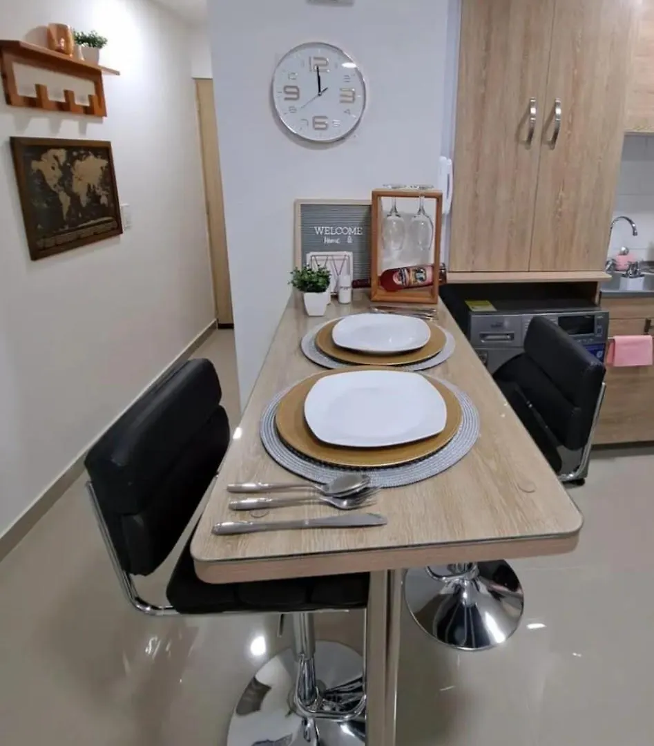 305 Ambiente Parking Ac Elevador Balcon Wifi Speed Apartment Cali